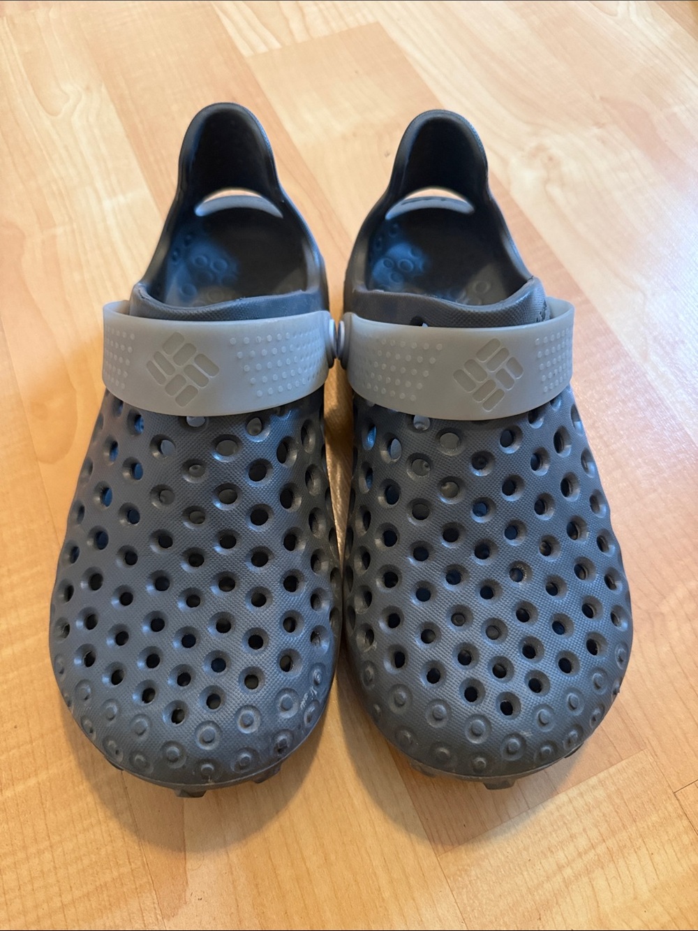 Columbia Creeksider Water Shoes Clogs Grey size W8